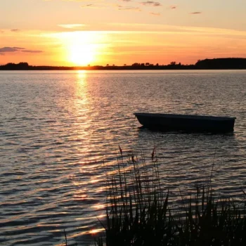 Blick auf die Ostsee bei Sonnenuntergang beim Yoga- und Fastenretreat auf Rügen